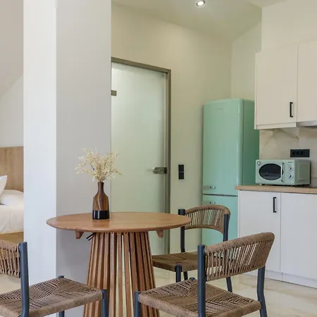 Andelice Zante 호텔 *